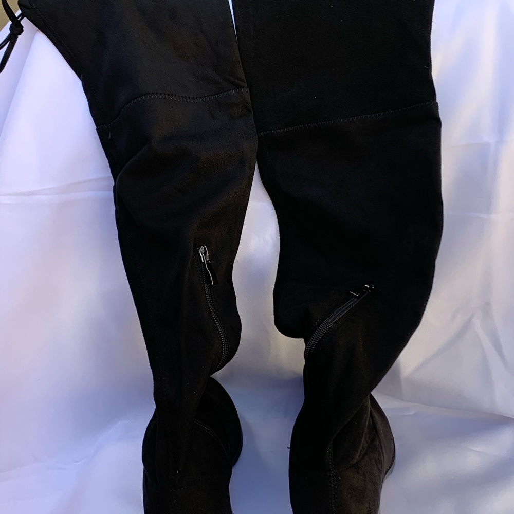 Catherine Malandrino Nabellle over the knee boot - Picture 2 of 6